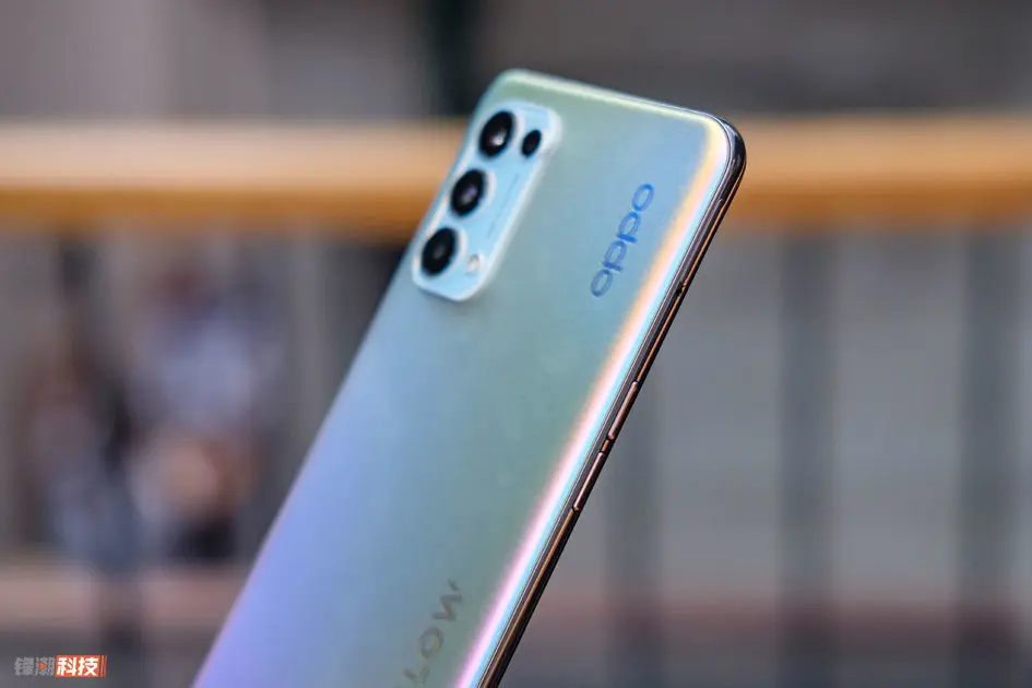 65W超级闪充解决电量焦虑，OPPO Reno5充满仅需半小时