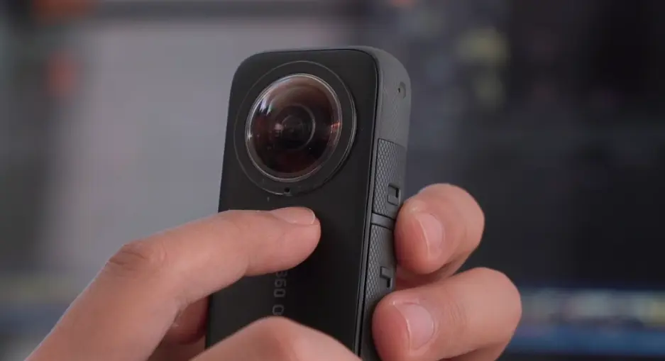 解决了裸机防水的insta360onex2代全景相机，能否代替传统运动相机？