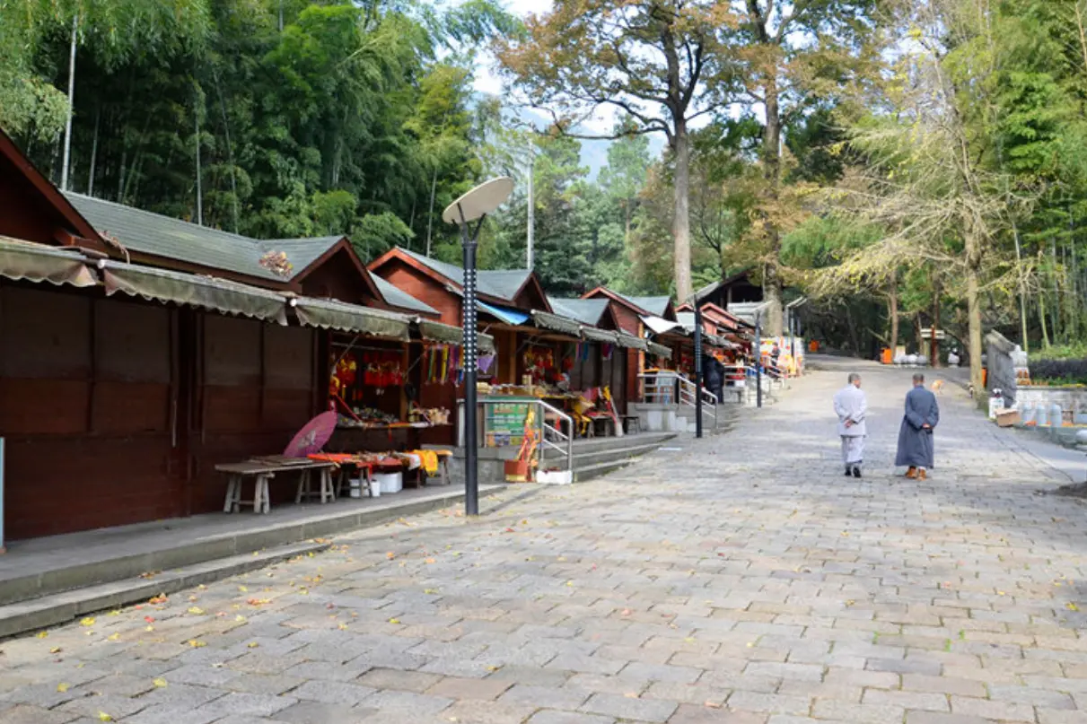 浙江又一“王牌”景区走红，或将重磅升级，美景不输杭州西湖