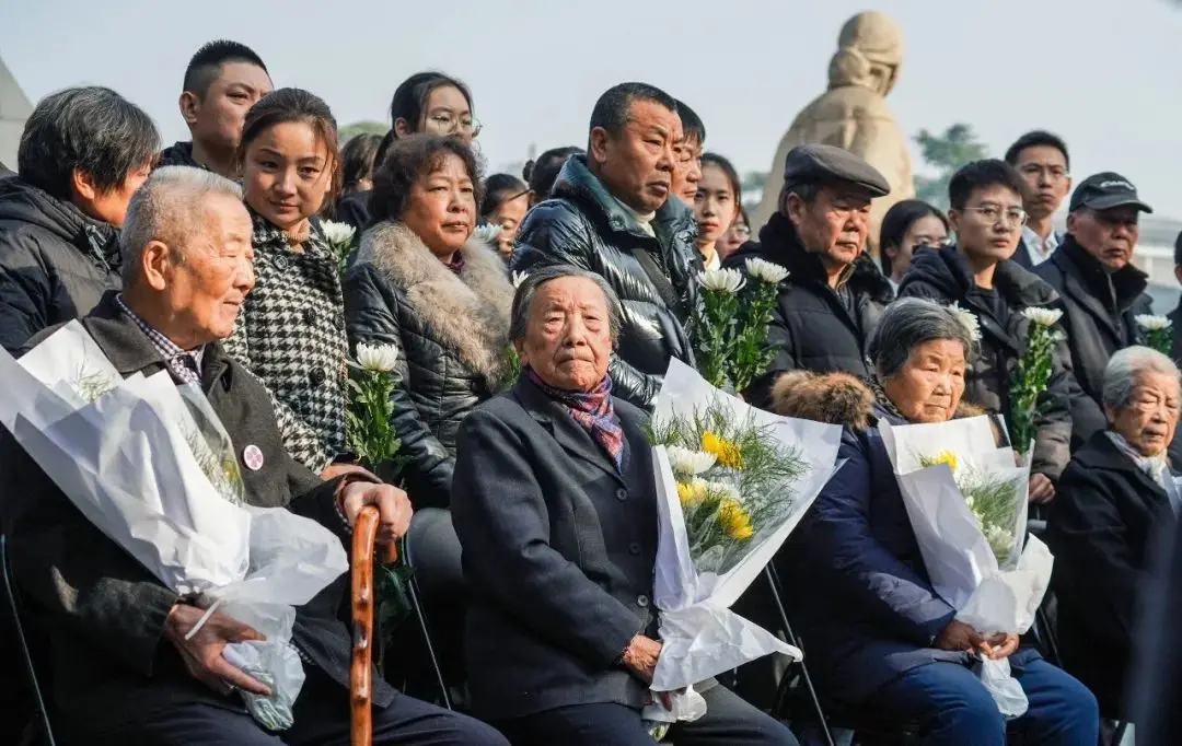 中国！这是永远不能忘却的祭奠！