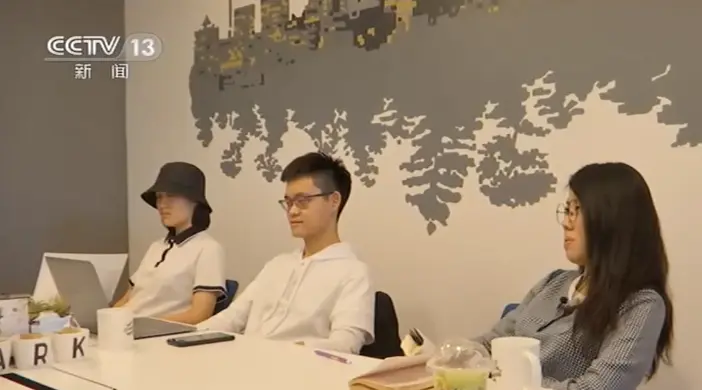 新闻调查丨我在国内留学