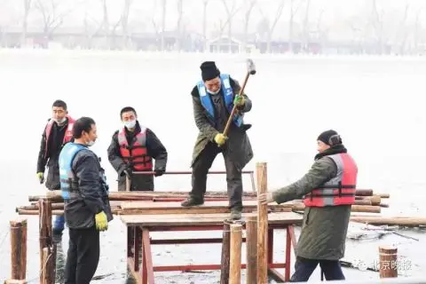 专治滑野冰！什刹海“出招儿”了