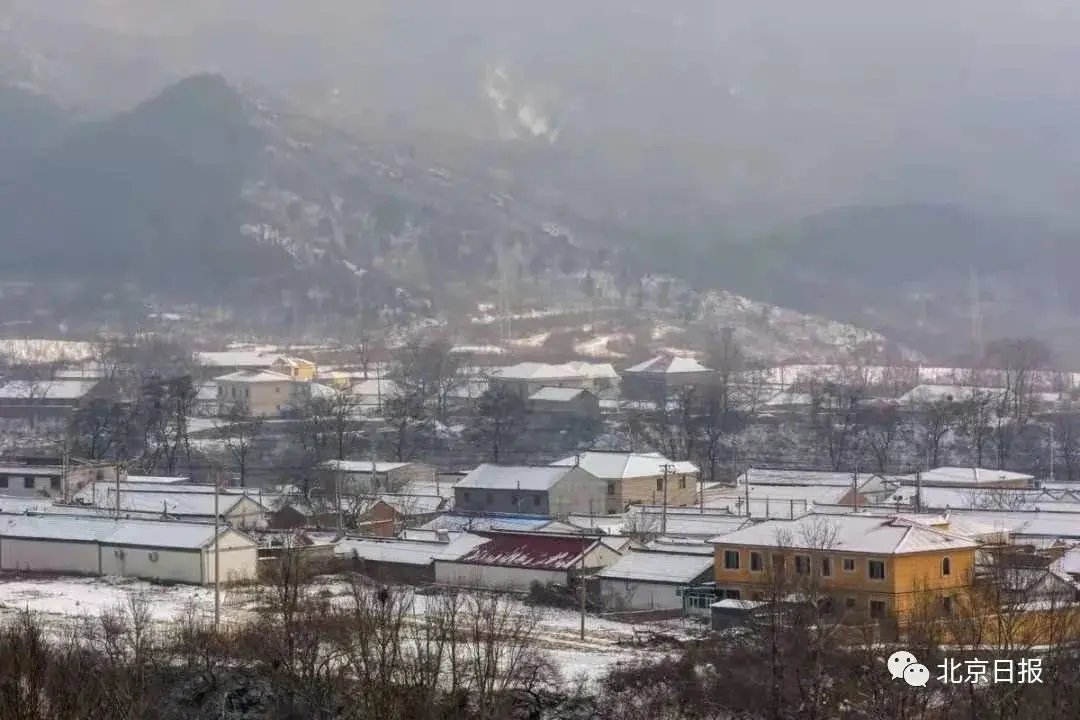 今冬首个寒潮来袭，北京最高温跌破冰点！绝美雪景已到货