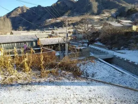 山村雪景图来了！北京密云雪后现透亮蓝天