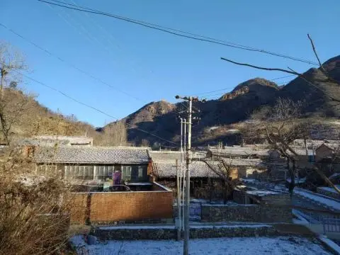 山村雪景图来了！北京密云雪后现透亮蓝天