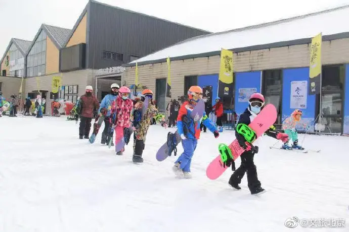 13场冰雪赛事 延庆掀起上冰雪热潮