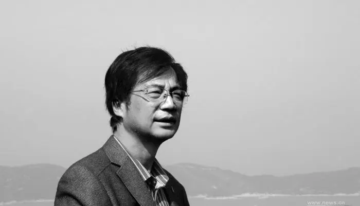 汤养宗：时光太快，诗歌太慢，20年自选20首