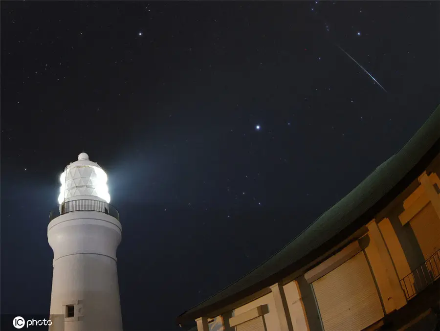 日本奈良县观测到双子座流星雨