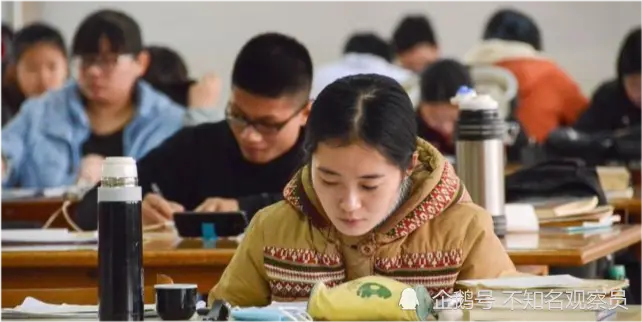 教育厅发布通知，专科生迎来好消息，学生：喜从天降！