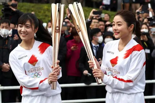 体坛联播｜北京国安坚持不改名，易建联仍需22周康复时间