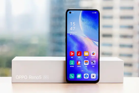 OPPO Reno5轻体验：直屏美颜视频标杆