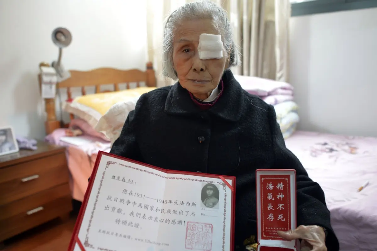 抗战老兵钟崇鑫：新婚上前线，妻子苦等77年，93岁时赴台祭奠