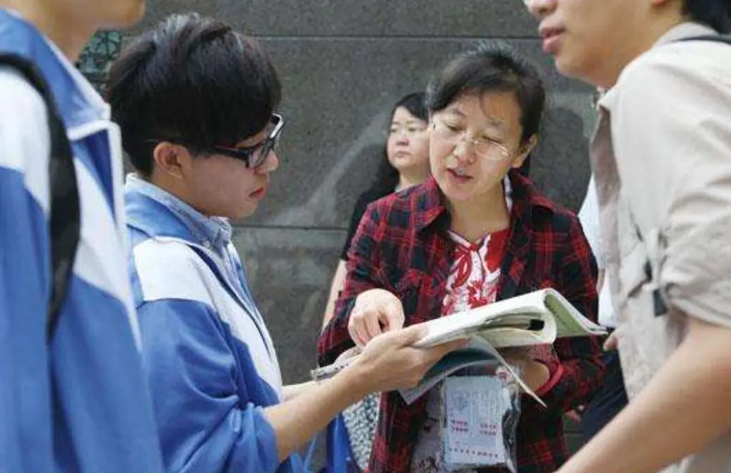 这类学生有福了，不用参加高考直接保送大学，学生：喜从天降