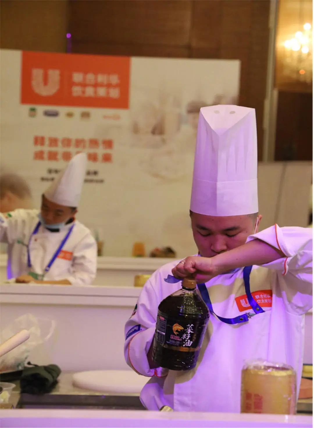 鲤鱼牌菜籽油携手第三届世界川菜大会