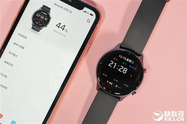 华米Amazfit GTR 2e开箱图赏：全天候屏幕 24小时超长续航