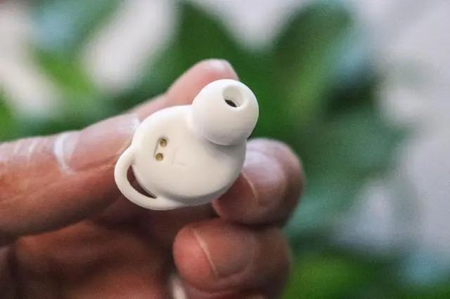 外观印花设计，音质堪比AirPods，不向音质妥协才是座右铭