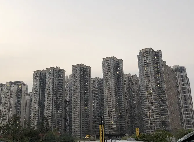 中央经济工作会议：重申“房住不炒”，促成“租购同权”