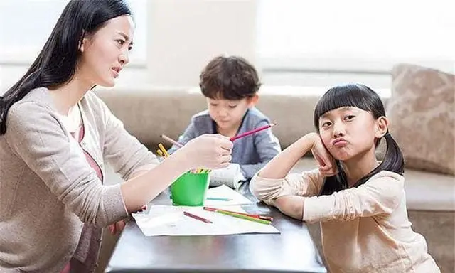 孩子是爱顶嘴还是不爱顶嘴，将来的差距会越来越明显，别不以为然