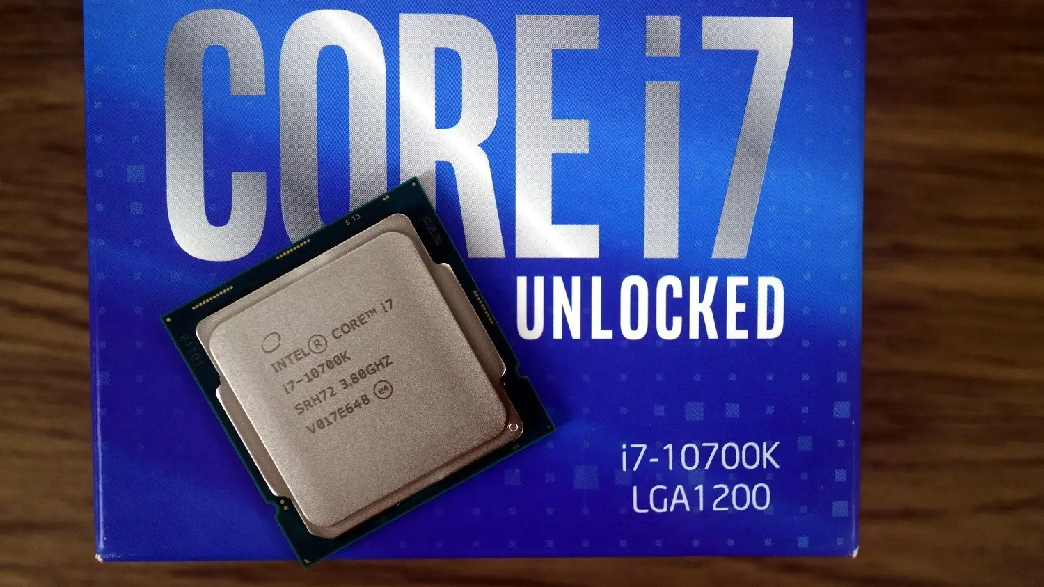 笔记本CPU超台式机CPU！R9 5900HX比i7-10700K更快