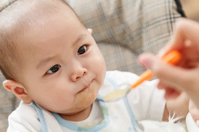 宝宝早餐先喝奶还是先吃饭？顺序不能乱，弄错了会影响宝宝健康