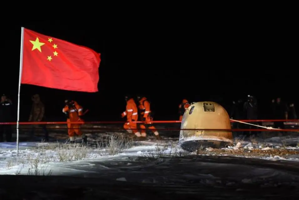 嫦娥五号成功着陆，与此同时，一个“坏消息”让网友惊叹