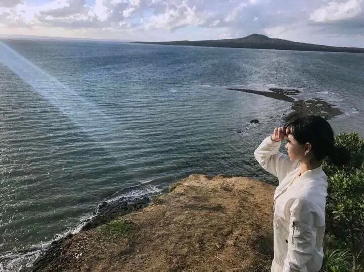 喜欢一个人太累了
