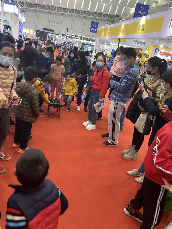 《逆风飞扬》丨风景独好的展会经济