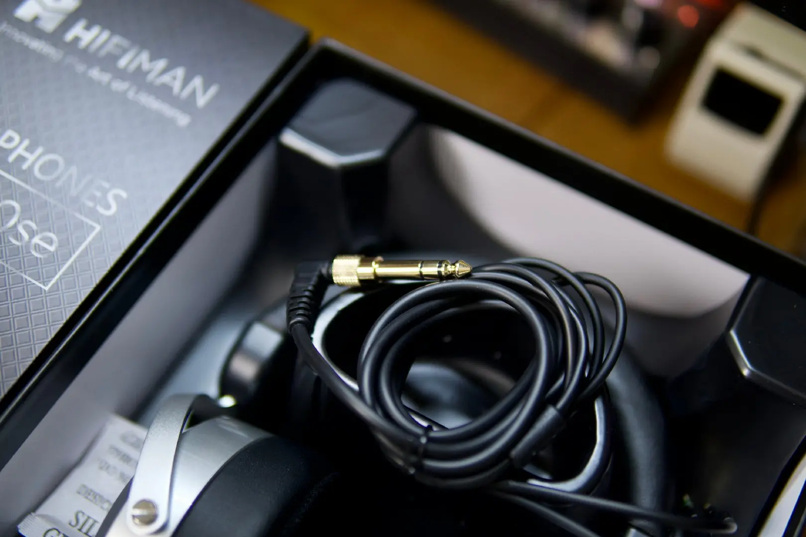 HIFIMAN HE400se体验，很棒的入门HIFI耳机