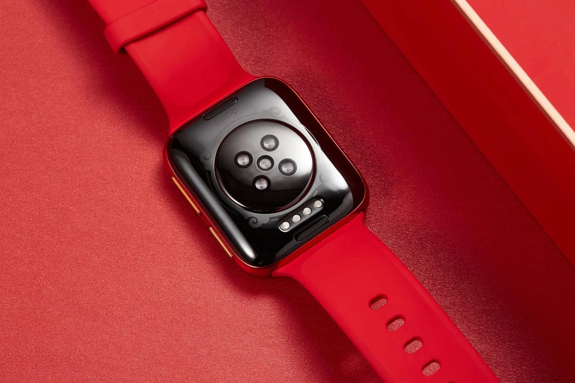 OPPO Watch故宫新禧版上手，不止好看，还有惊喜一面！
