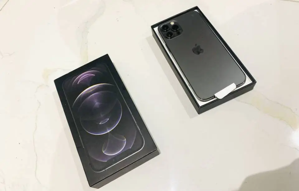 最新售价出炉！iPhone11价格新低，该不该买业内人士告诉你