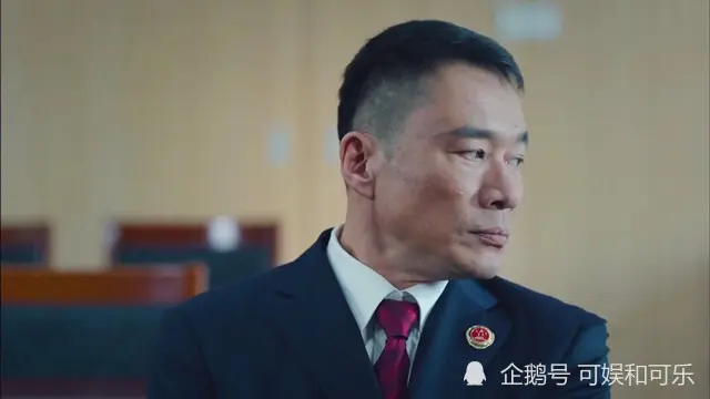 《巡回检察组》错怪武强了，关闭监听有深意，现场至少有两名内鬼