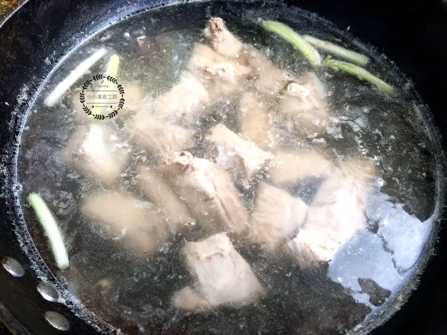 炖肉焯水时，煮出的“浮沫”要不要撇掉？总有人做错，看完涨知识