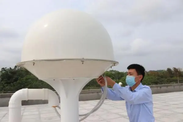 观云测雨为长八首飞寻觅最佳“天窗”