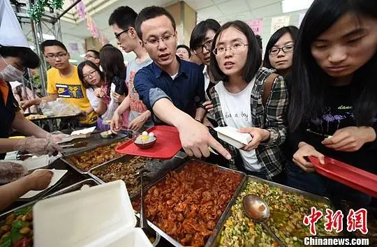 同学，你今天熬夜干饭了吗？