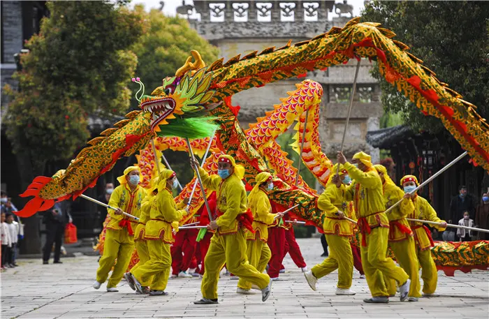 最美中国年：台儿庄古城过大年