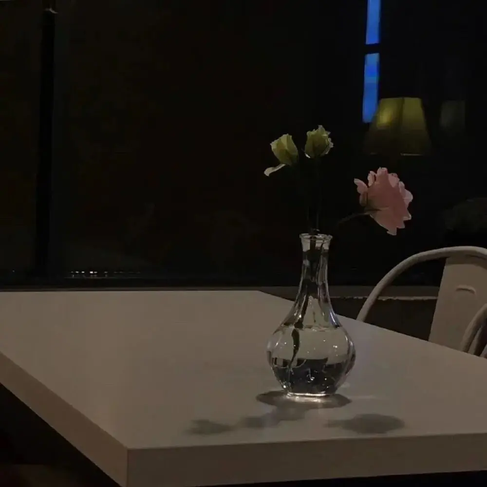 背景｜糟糕的从来都不是生活 而是我