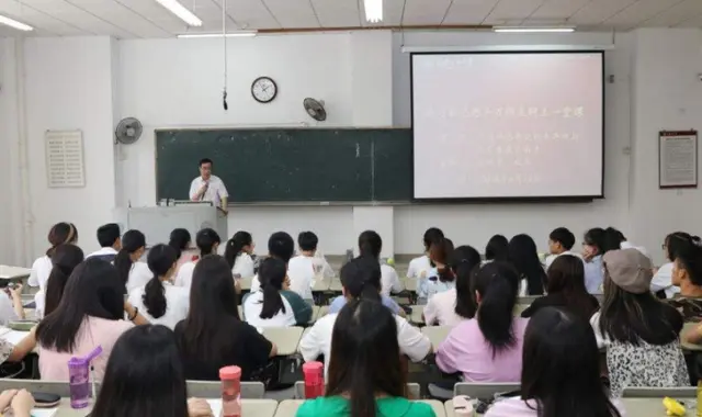 考研学生注意：你的四六级必须要达到这个分数，才能顺利通过复试