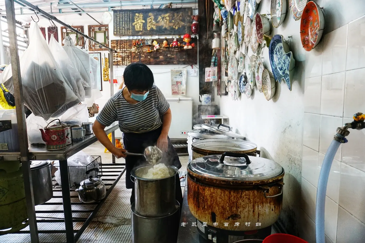 澳门芬记：没店招不设堂食，每天只卖2小时排队却要1个钟，任性