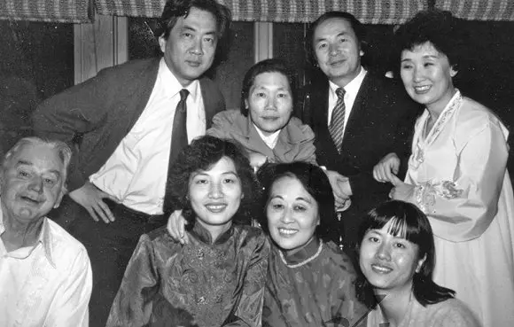 “上班，是一个大大的骗局”：华盛顿大厦里的陈映真如何书写人的处境与异化