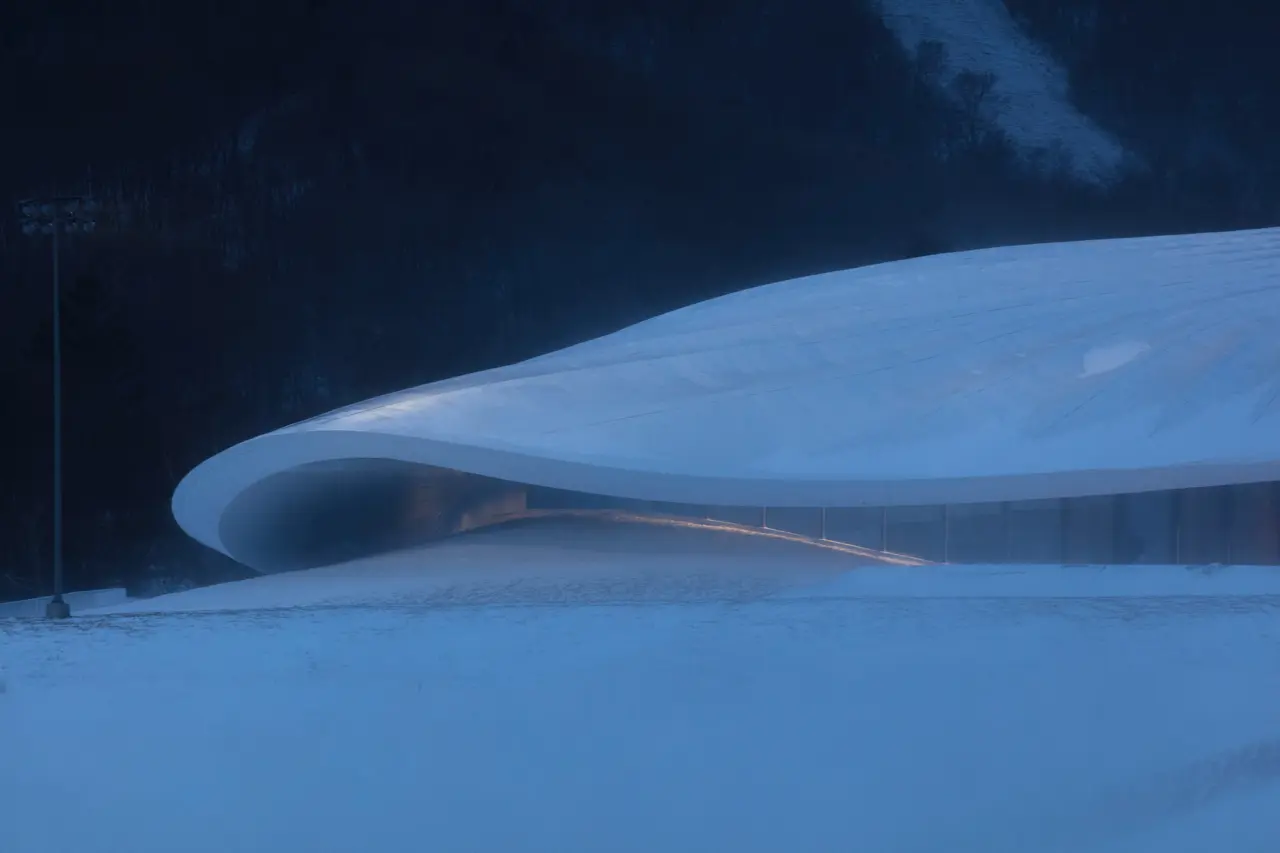 专访马岩松：在亚布力雪山搭一顶“大帐篷”，与冰雪之美对话