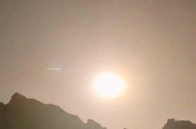 一颗超级陨石坠入青海省，或重达10吨，俄科学家：中国很幸运