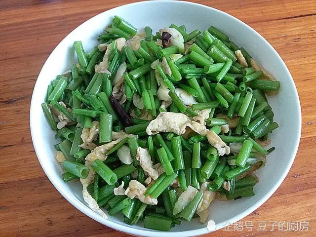 冬季，这碱性蔬菜要多吃，护眼抑菌消炎，通便解毒，3块1斤