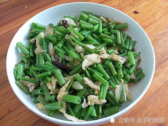 冬季，这碱性蔬菜要多吃，护眼抑菌消炎，通便解毒，3块1斤