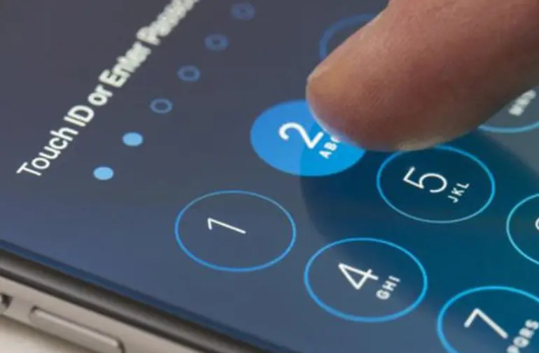 無需接觸即可竊取iPhone照片，英國黑客揪出蘋果致命漏洞