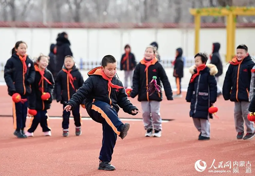 传统体育运动会 童心快乐迎新年