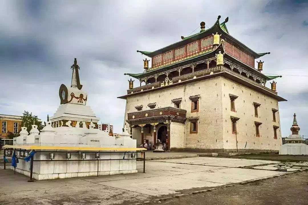 蒙古的“富人区”和“贫民窟”，繁荣的背后，是穷人们的辛酸