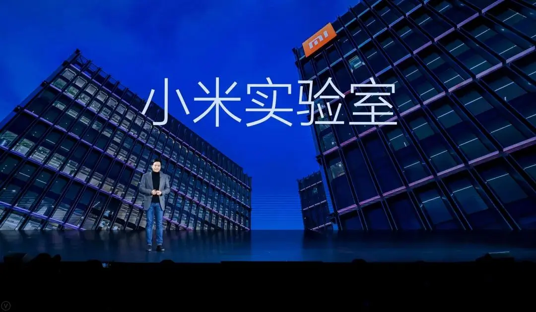 3999元起，雷军名字印上身，小米11欲与苹果华为三分天下？