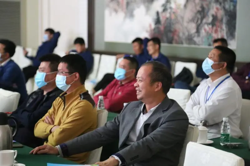 《我的体育老师》引过百体育教育工作者共鸣