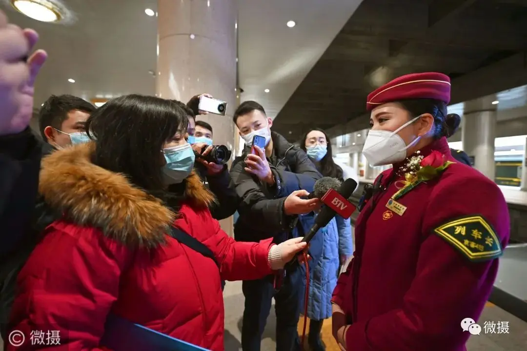 微摄图片全记录丨京雄城际铁路展现中国速度，凝结中国智慧！