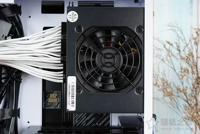 打造超炫酷黄色灯效主机，锐龙R7 5800X配RTX3070装机配置单＋图赏